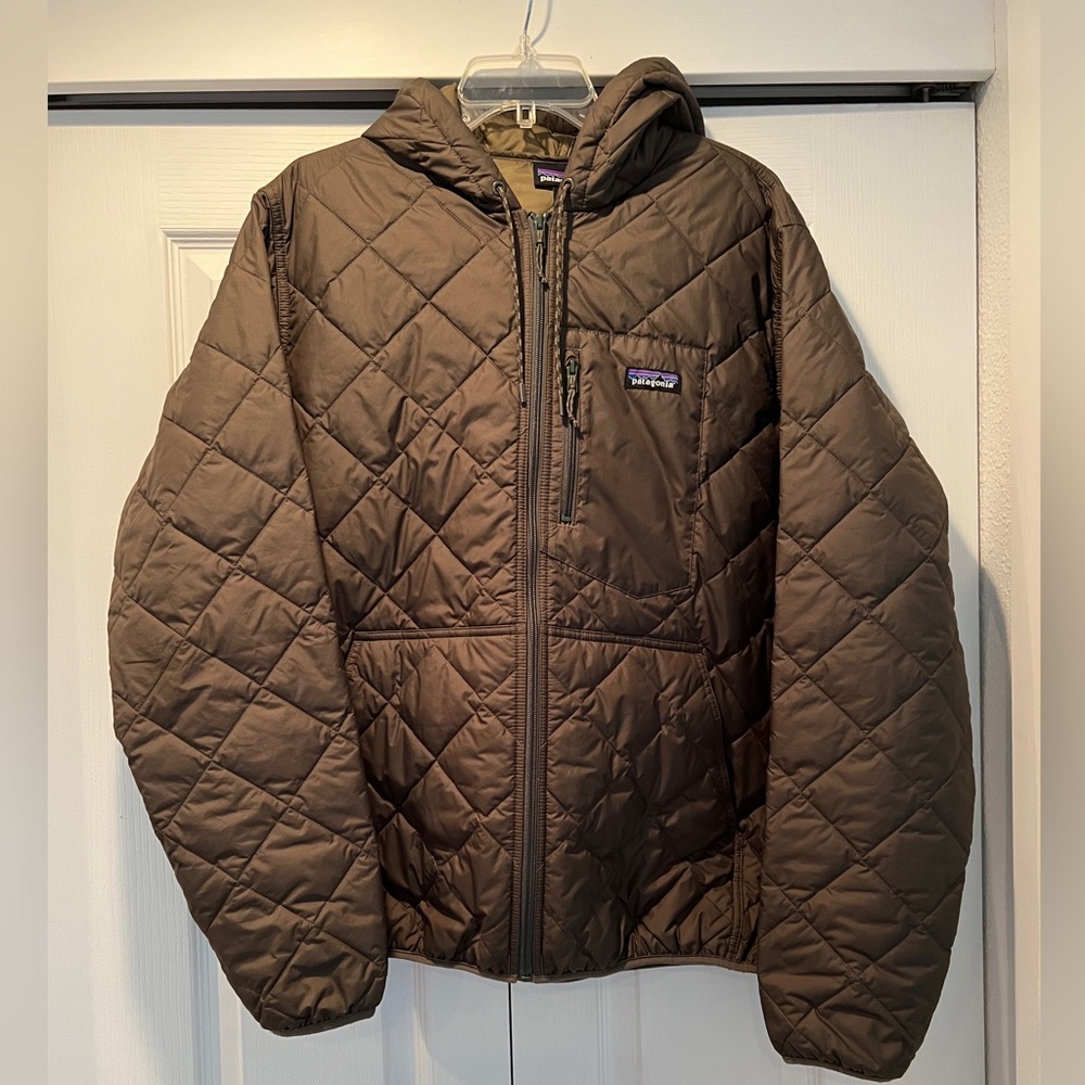 Patagonia  
Diamond Quilted Insulated Bomber Hoody - Men's XL